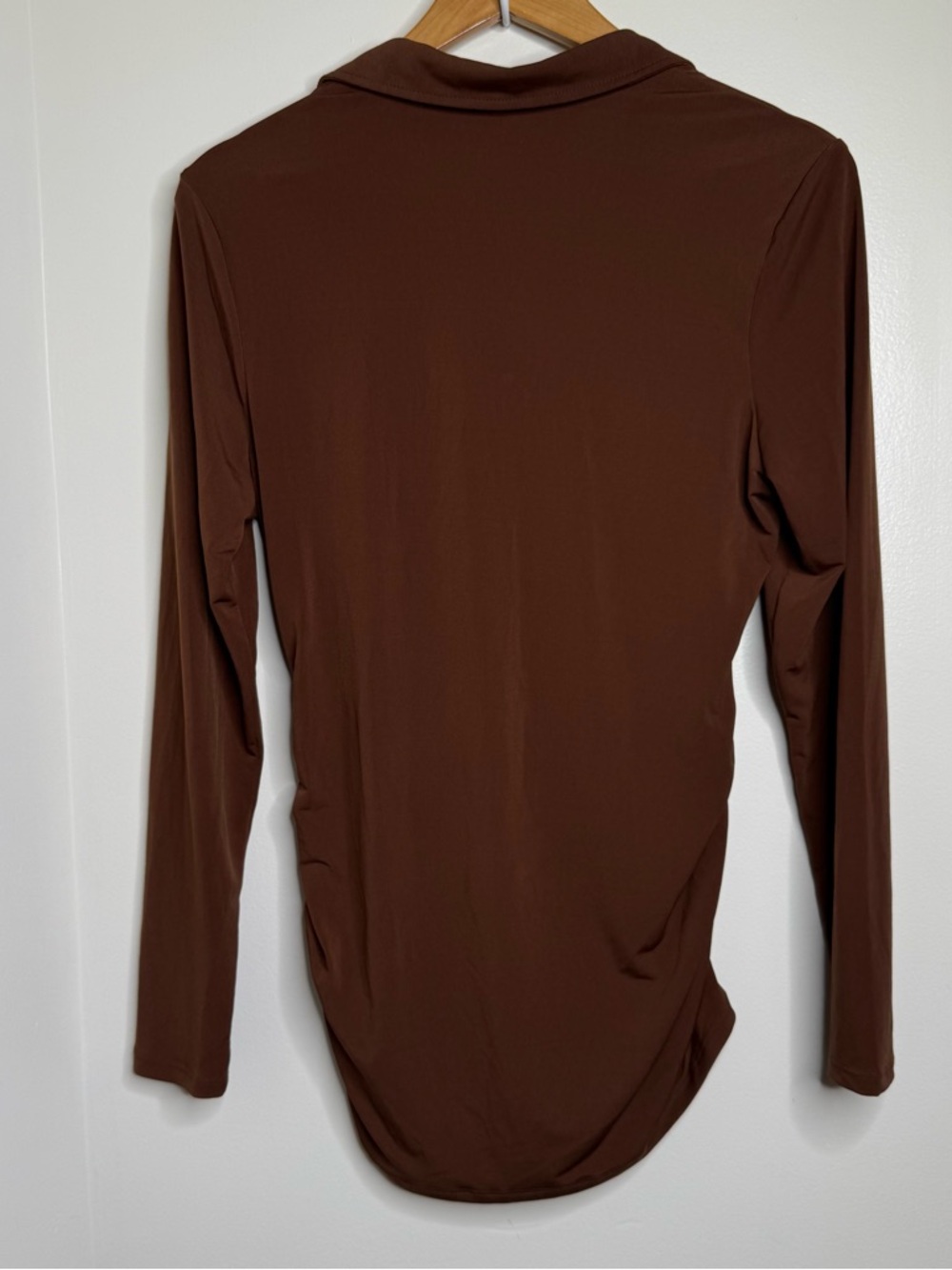 Venus Ruched Blouse Top Women’s Size Large Brown Snaps Long Sleeve - Picture 6 of 12